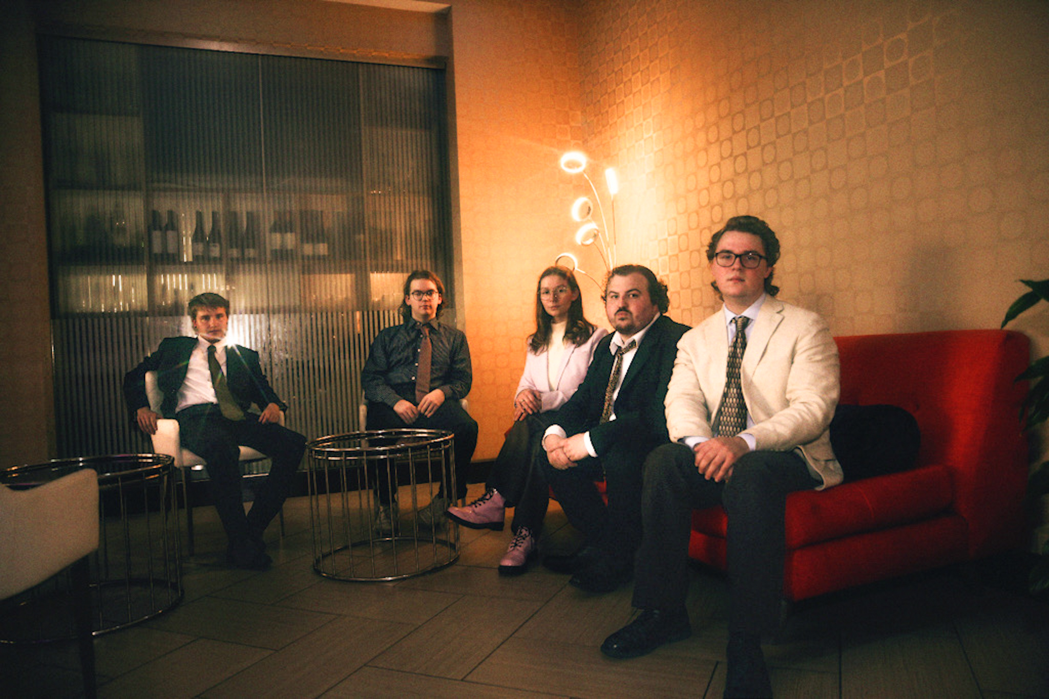 Blond Guru gallery photo 4